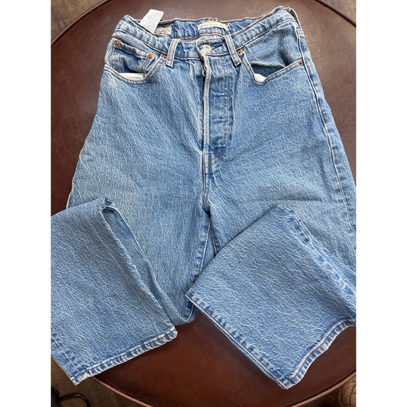 Levi's Denim - Levi's Premium Ribcage Straight Ankle Jeans - Vintage Wash - Size 27 in Blue